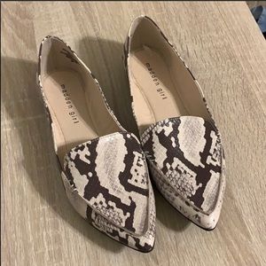 Snake skin loafers size 6.5